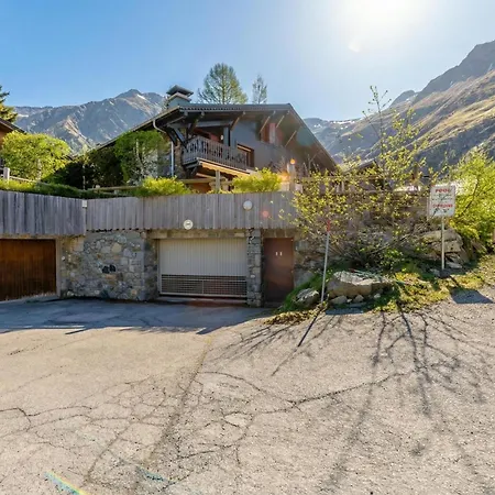 Alpine Duplex W/ Balcony & Fireplace - Happy *